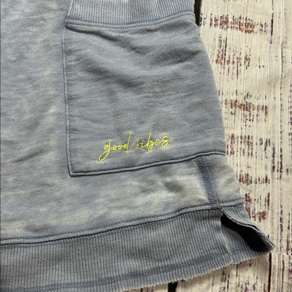 Free People Cozy Girl Short Comfy Lounge Distressed Embroidered Blue - Picture 4 of 5